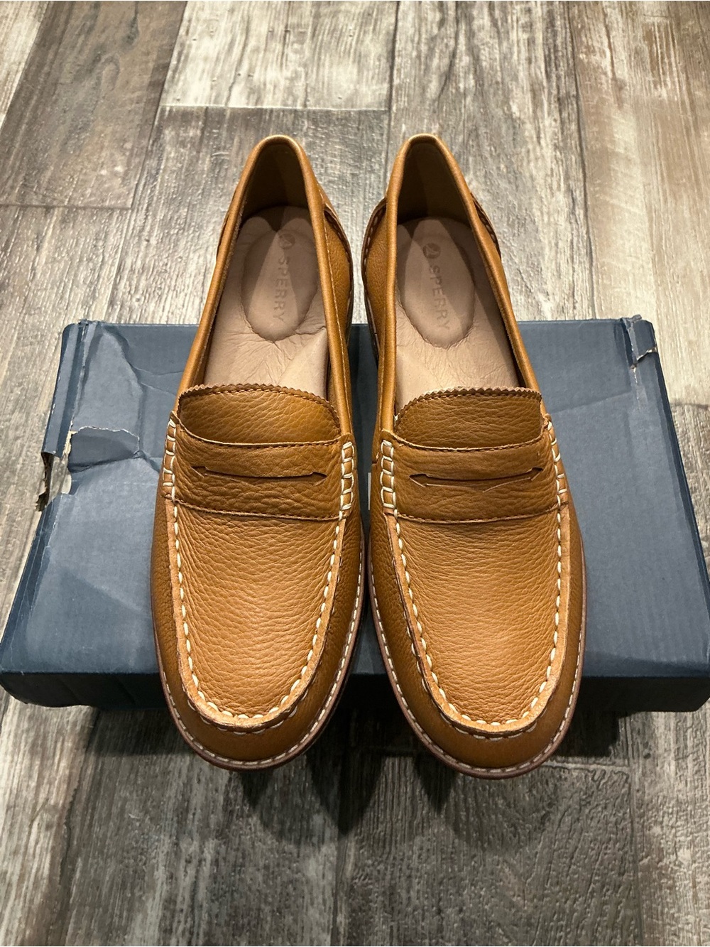 Sperry Women's Leather Penny Loafers in Tan Brown Size 8 - Picture 8 of 16
